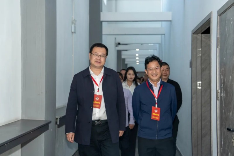 湖南寶寶秀文化傳媒有限公司迎接區(qū)政協(xié)領導調研助力直播產業(yè)高質量發(fā)展